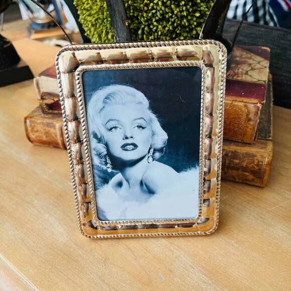 Vintage Other - Vintage frame with Marilyn Monroe picture